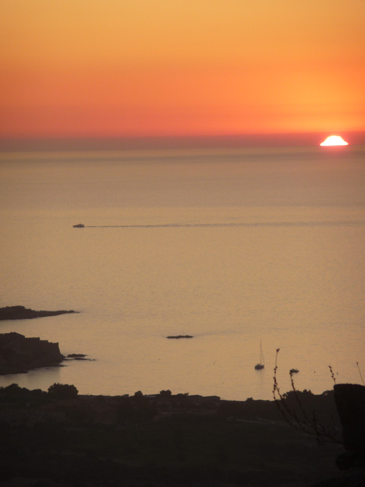 Calvi et son coucher de soleil Corse